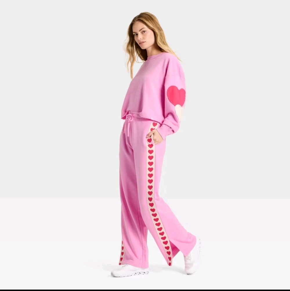 2pc Women's Valentine's Day Patchwork Sweatshirt … - image 1